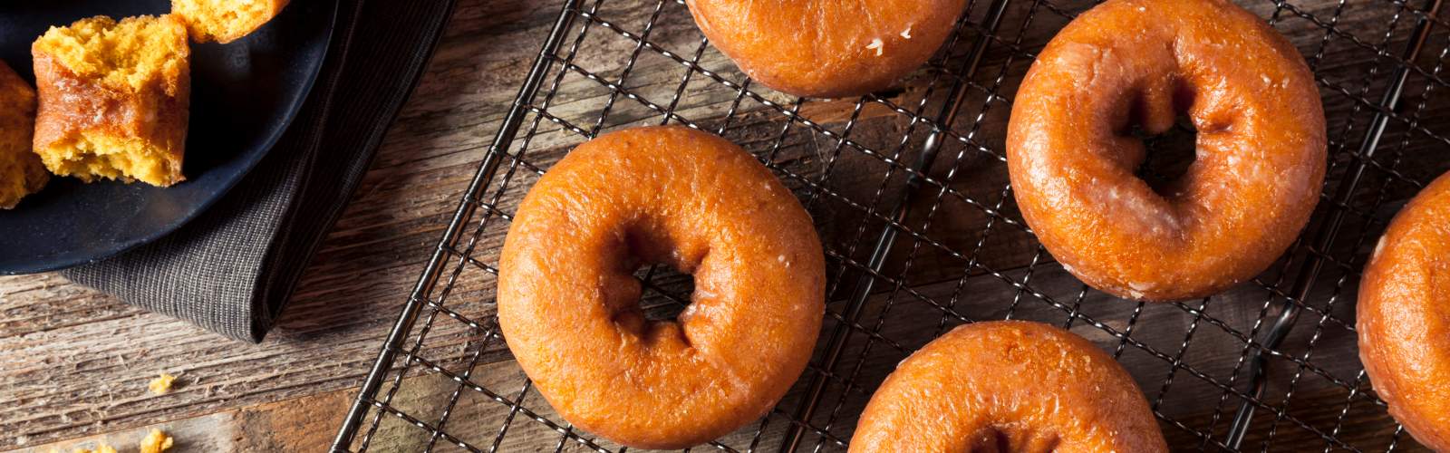 Keto Cinnamon Glazed Donuts